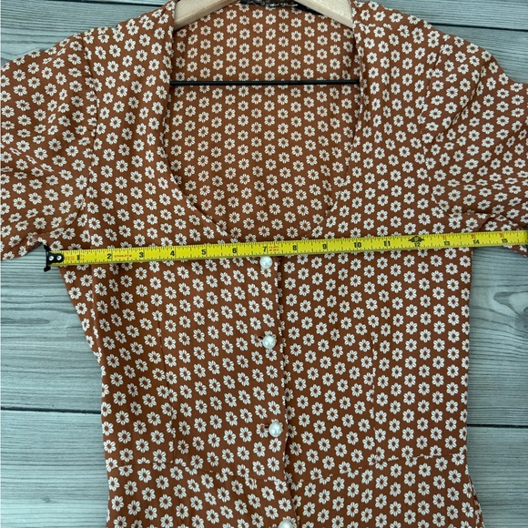 Elegant Polka Dot Maxi Dress - Picture 9 of 12